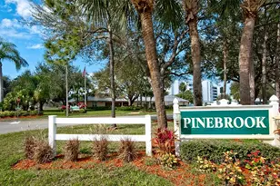 4570 Pinebrook Cir, Bradenton, FL 34209 - Photo 47