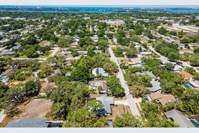 2352 Palm Terrace, Sarasota, FL 34231 - Photo 63