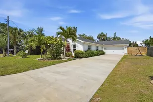 606 19th Ave W, Palmetto, FL 34221 - Photo 29