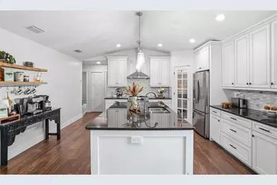 606 19th Avenue W, Palmetto, FL 34221 - Photo 11