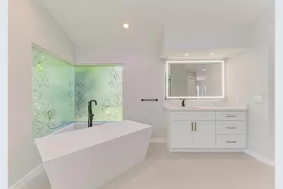 4268 Las Palmas Way, Sarasota, FL 34238 - Photo 65