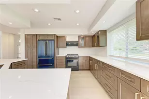 4268 Las Palmas Way, Sarasota, FL 34238 - Photo 27