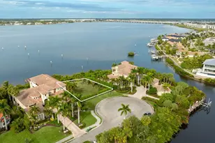 4223 Hawk Island Dr, Bradenton, FL 34208 - Photo 1