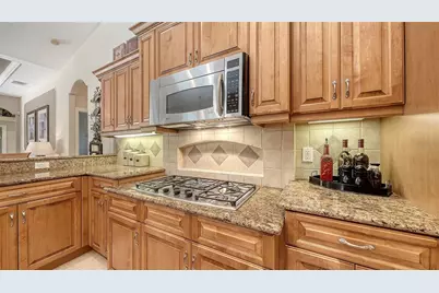 7507 Abbey Glen, Bradenton, FL 34202 - Photo 17
