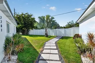 2201 Webber St, Sarasota, FL 34239 - Photo 39