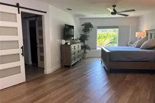 2201 Webber St, Sarasota, FL 34239 - Photo 11