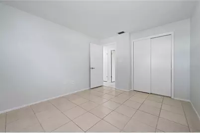 5446 Foxwood Drive, Sarasota, FL 34232 - Photo 13