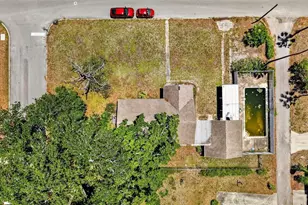 1302 22nd St W, Bradenton, FL 34205 - Photo 21