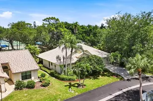 216 Carriage House Ln, Nokomis, FL 34275 - Photo 41