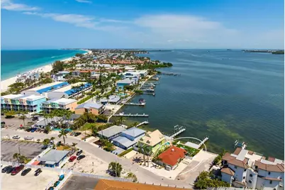 118 9th Street N, Bradenton Beach, FL 34217 - Photo 43
