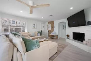 118 9th St N, Bradenton Beach, FL 34217 - Photo 7