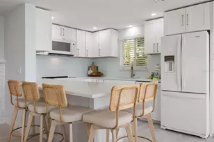 118 9th St N, Bradenton Beach, FL 34217 - Photo 9