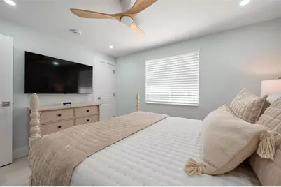 118 9th Street N, Bradenton Beach, FL 34217 - Photo 19