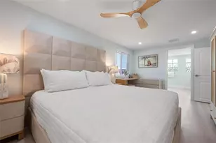 118 9th St N, Bradenton Beach, FL 34217 - Photo 15