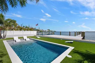 118 9th St N, Bradenton Beach, FL 34217 - Photo 27