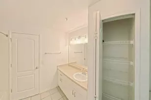 4170 Central Sarasota Pkwy, Sarasota, FL 34238 - Photo 19