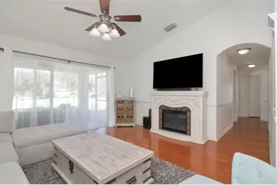 25944 Winning Colors Way, Wesley Chapel, FL 33544 - Photo 9
