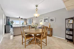 633 Alhambra Rd, Venice, FL 34285 - Photo 3