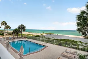 633 Alhambra Rd, Venice, FL 34285 - Photo 7