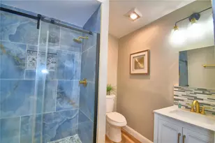 3553 Center Cir, Largo, FL 33774 - Photo 43