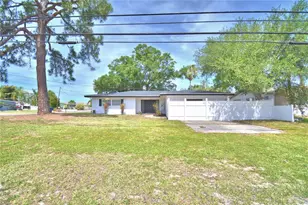 3553 Center Cir, Largo, FL 33774 - Photo 3