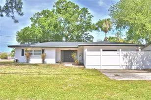 3553 Center Cir, Largo, FL 33774 - Photo 7