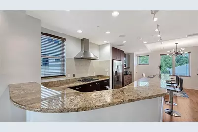 235 Cocoanut Avenue #113C, Sarasota, FL 34236 - Photo 11
