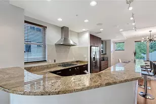 235 Cocoanut Ave, Sarasota, FL 34236 - Photo 11