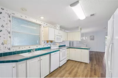 6710 36th Avenue E #282, Palmetto, FL 34221 - Photo 9