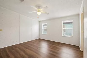 6710 36th Ave E, Palmetto, FL 34221 - Photo 21