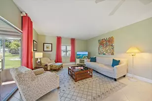 5869 Tidewood Ave, Sarasota, FL 34231 - Photo 13