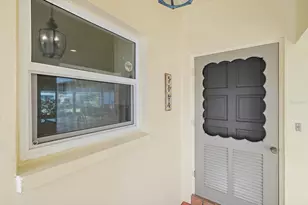 5869 Tidewood Ave, Sarasota, FL 34231 - Photo 3