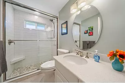 5869 Tidewood Avenue #7, Sarasota, FL 34231 - Photo 17
