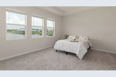 520 158th Street E, Bradenton, FL 34212 - Photo 13