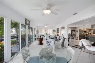 2330 Riverbluff Pkwy, Sarasota, FL 34231 - Photo 23
