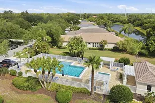 7131 Kensington Ct, University Park, FL 34201 - Photo 39