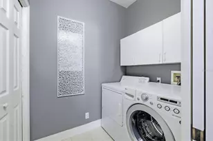 7131 Kensington Ct, University Park, FL 34201 - Photo 27