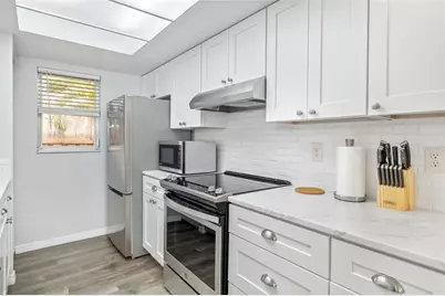 3049 Gypsy Street, Sarasota, FL 34231 - Photo 7
