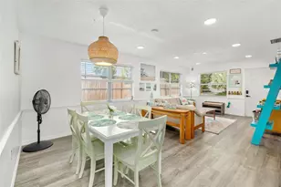 3049 Gypsy St, Sarasota, FL 34231 - Photo 11