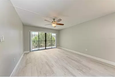 515 30th Avenue W #H201, Bradenton, FL 34205 - Photo 11