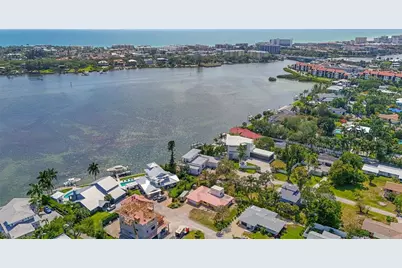 1613 Idle Lane, Sarasota, FL 34231 - Photo 29