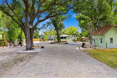 2549 19th Street, Sarasota, FL 34234 - Photo 29