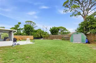 3670 Sunset Beach Dr, Venice, FL 34293 - Photo 31