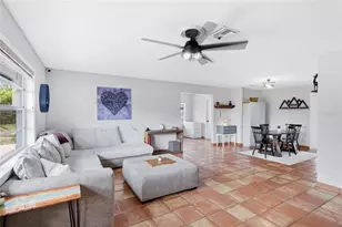 3670 Sunset Beach Dr, Venice, FL 34293 - Photo 9