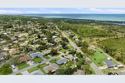 3670 Sunset Beach Drive, Venice, FL 34293 - Photo 35