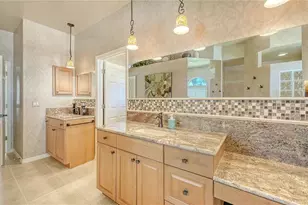 4956 Sabal Lake Cir, Sarasota, FL 34238 - Photo 15