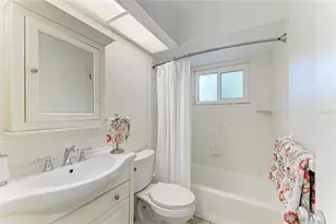 1211 Cypress Ave, Venice, FL 34285 - Photo 13
