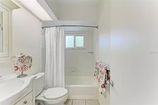 1211 Cypress Ave, Venice, FL 34285 - Photo 15