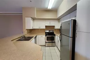 4114 Central Sarasota Pkwy, Sarasota, FL 34238 - Photo 9