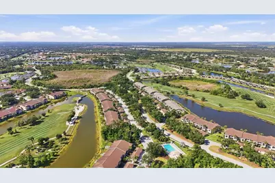 5231 Mahogany Run Avenue #312, Sarasota, FL 34241 - Photo 37